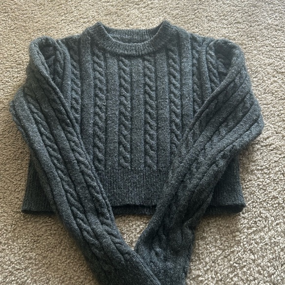 SHEIN Sweaters - Shein XS Sweater